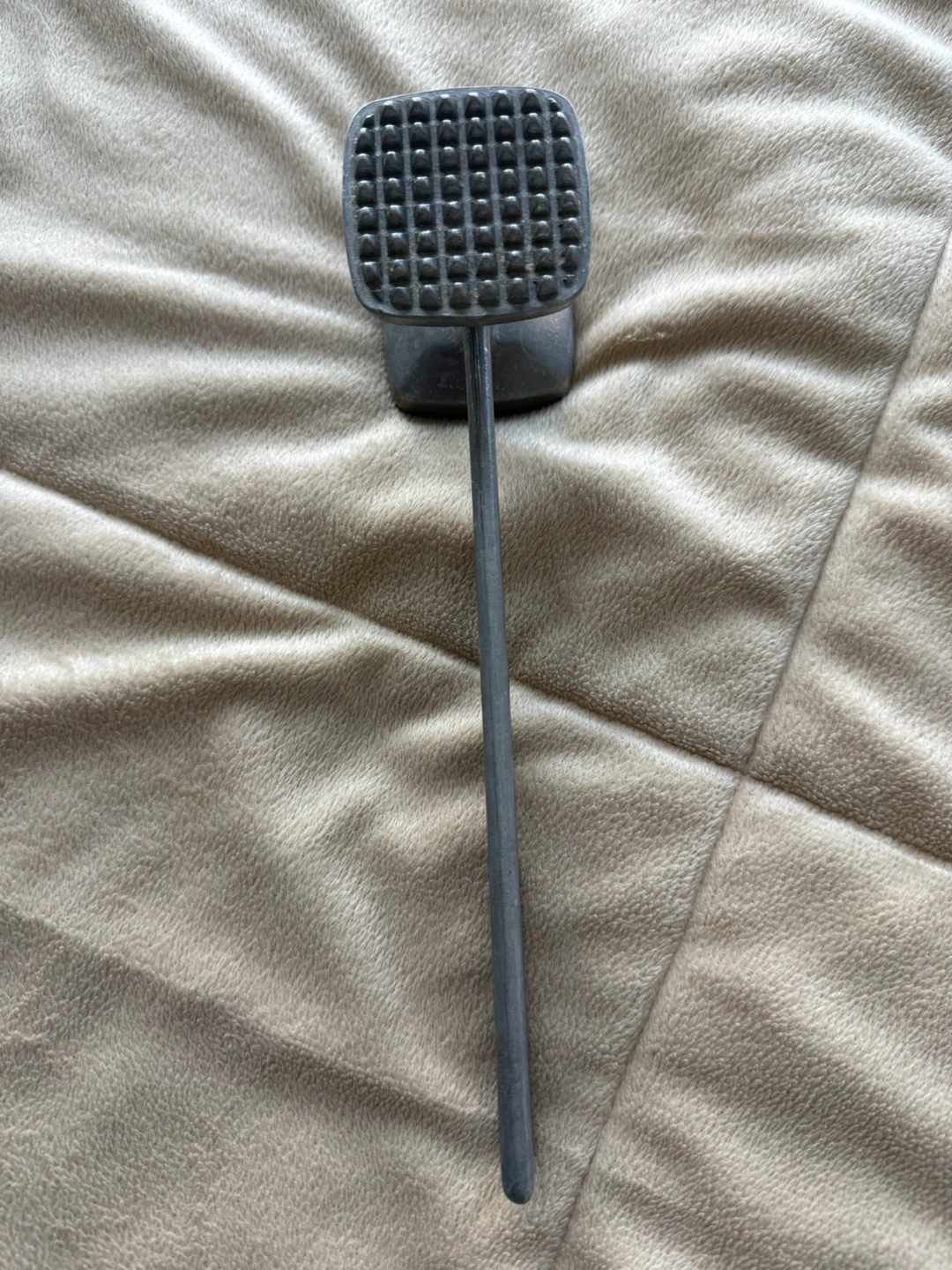 9” Meat Tenderizer Looksmaxer Hammer - photo 2