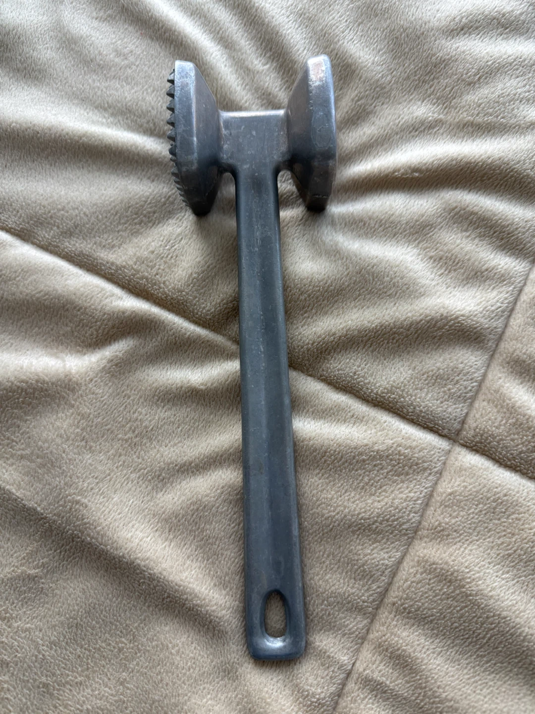 9” Meat Tenderizer Looksmaxer Hammer - photo 3