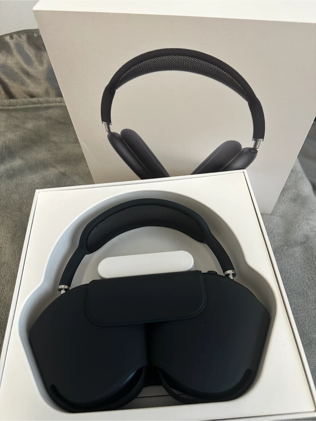 Apple AirPods Max Wireless Headphones - Space Black - photo 5