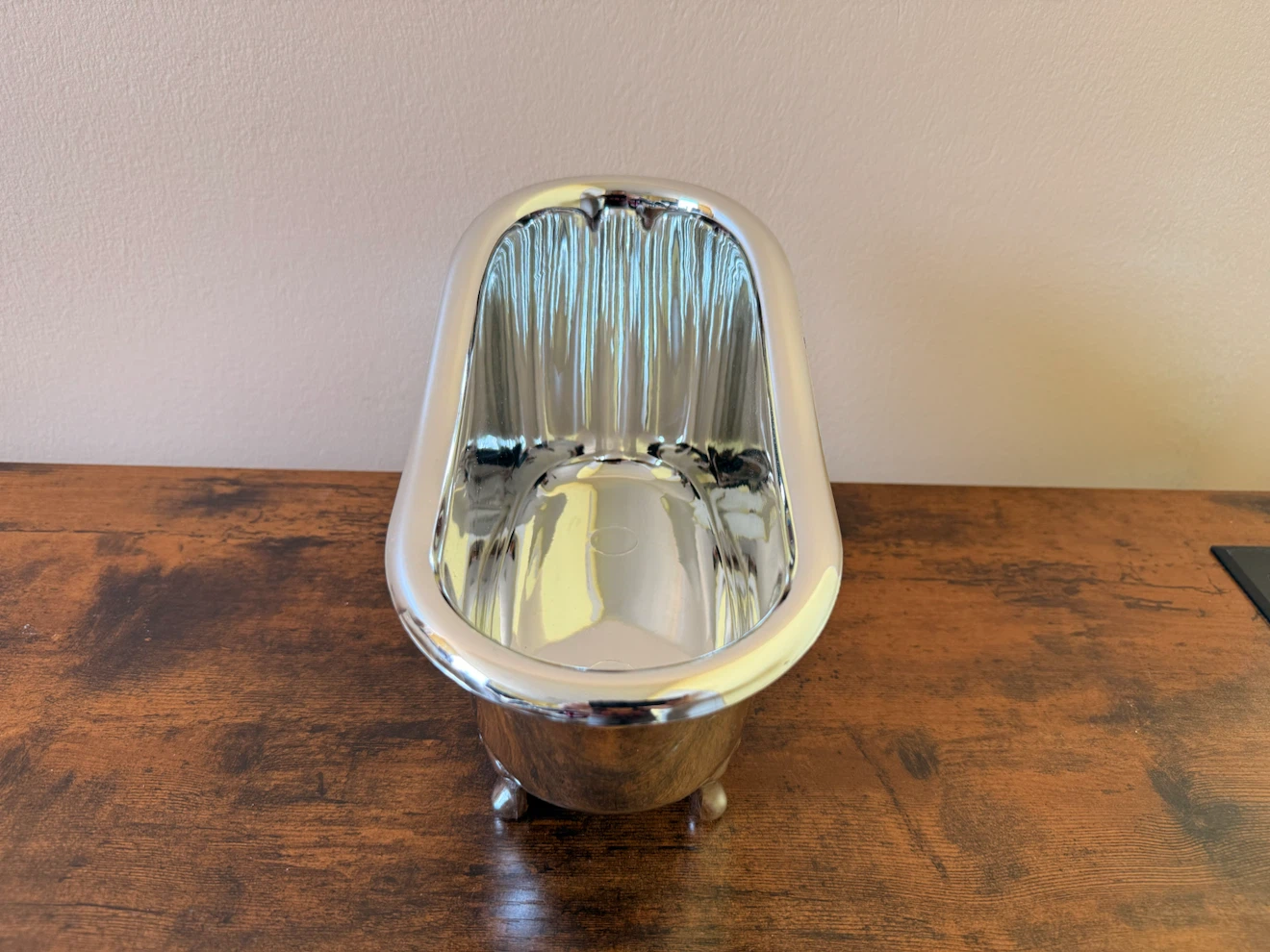 NEW Decorative Bathtub Container - photo 3
