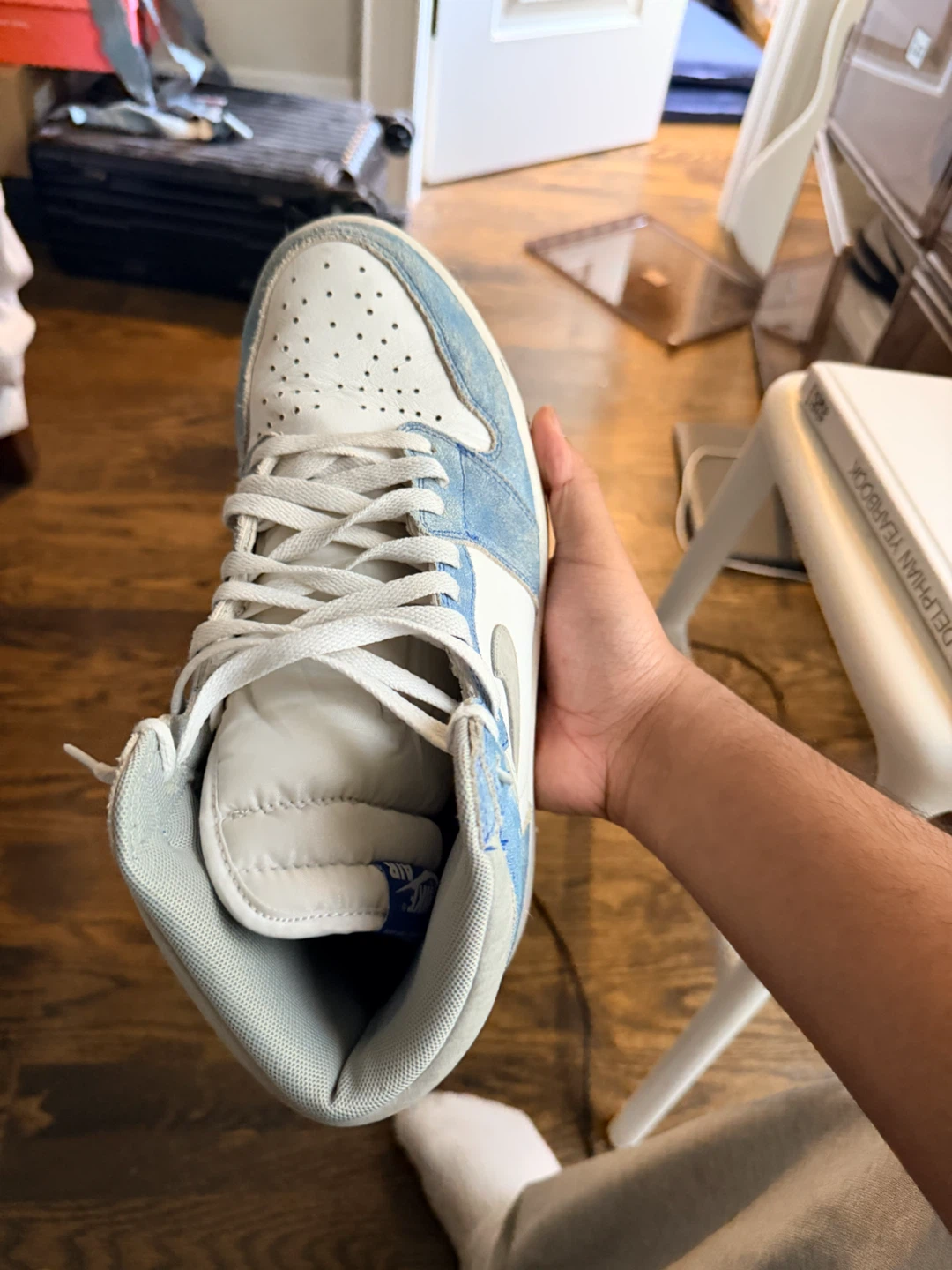 Air Jordan 1 High OG "Washed Denim" Sneakers - photo 2