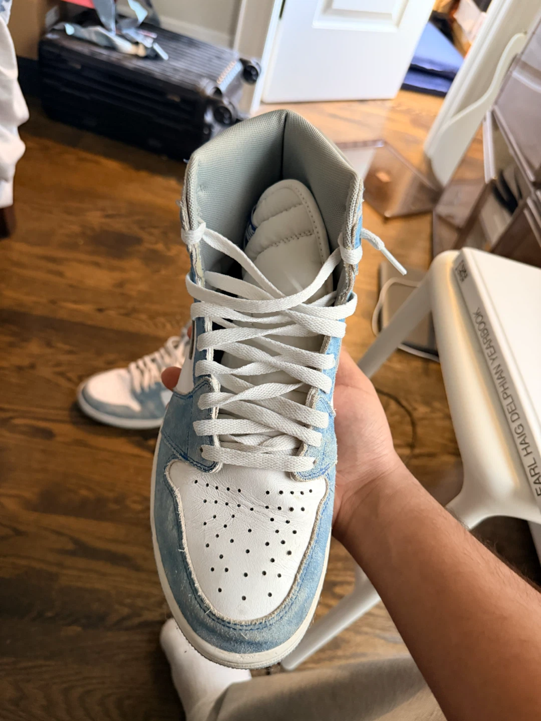 Air Jordan 1 High OG "Washed Denim" Sneakers - photo 5
