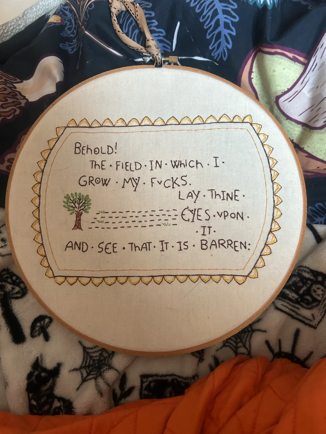 assorted home decor items - photo 3