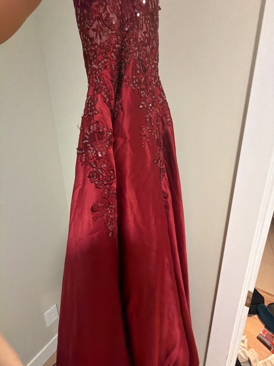JJ's House Burgundy Lace Sequined Gown - photo 2
