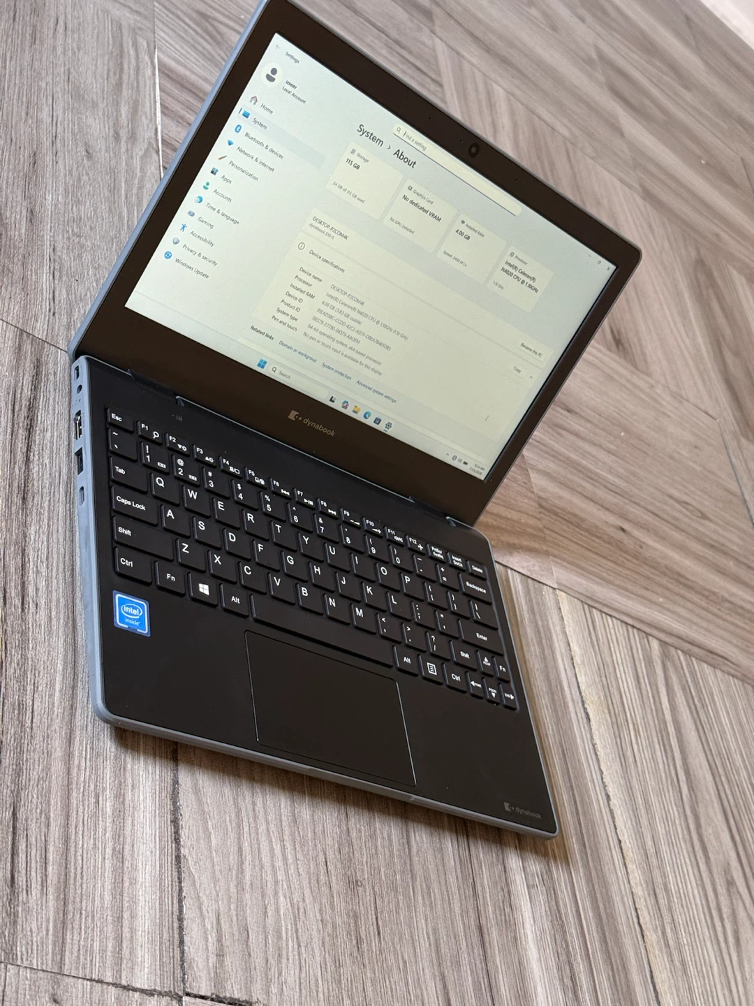 Dynabook E10-S Laptop with Charger windows 11 - photo 3