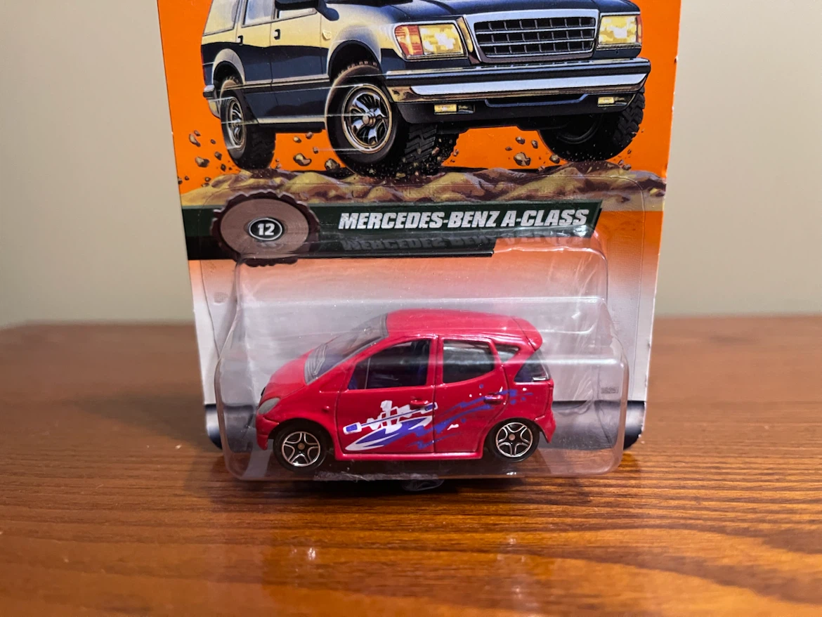 VINTAGE (1998-99) MATCHBOX FERRARI & MERCEDES BENZ  diecast - photo 3