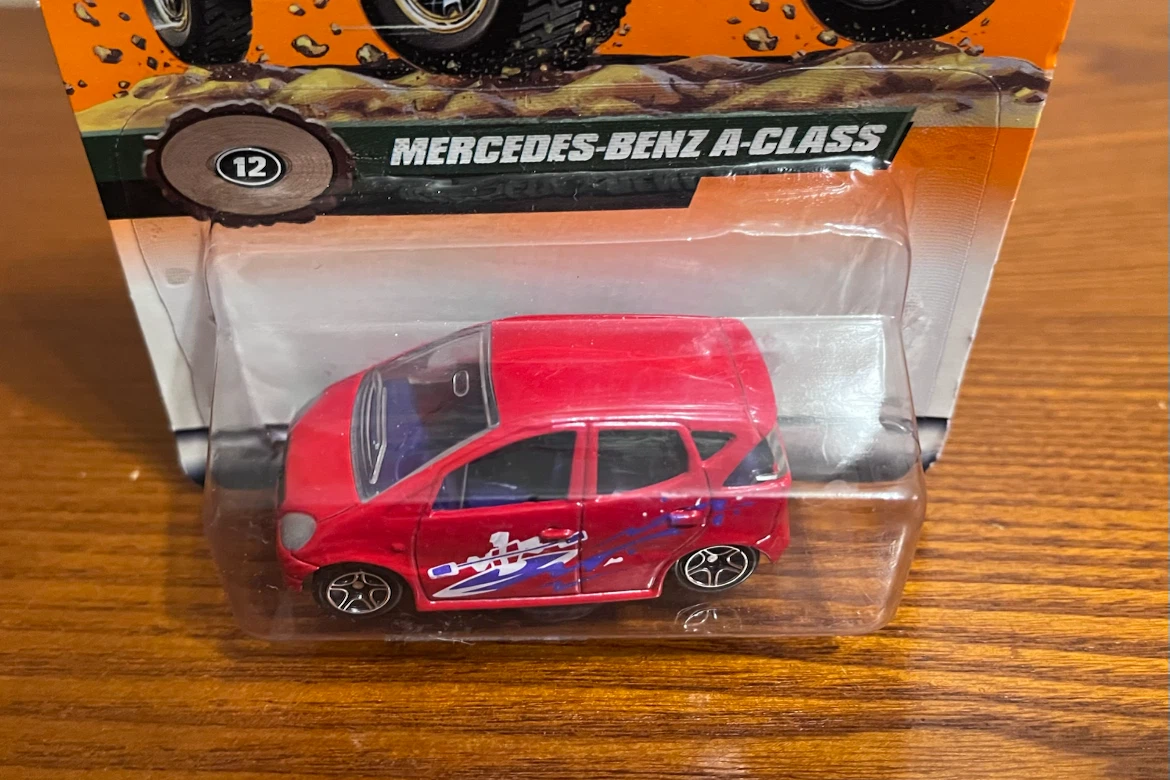 VINTAGE (1998-99) MATCHBOX FERRARI & MERCEDES BENZ  diecast - photo 4