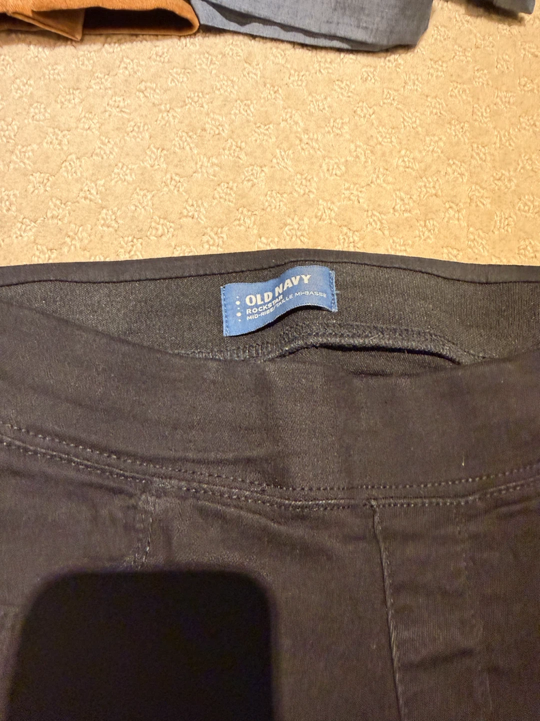 Old Navy Rockstar Mid-Rise Black Jeggings - photo 2