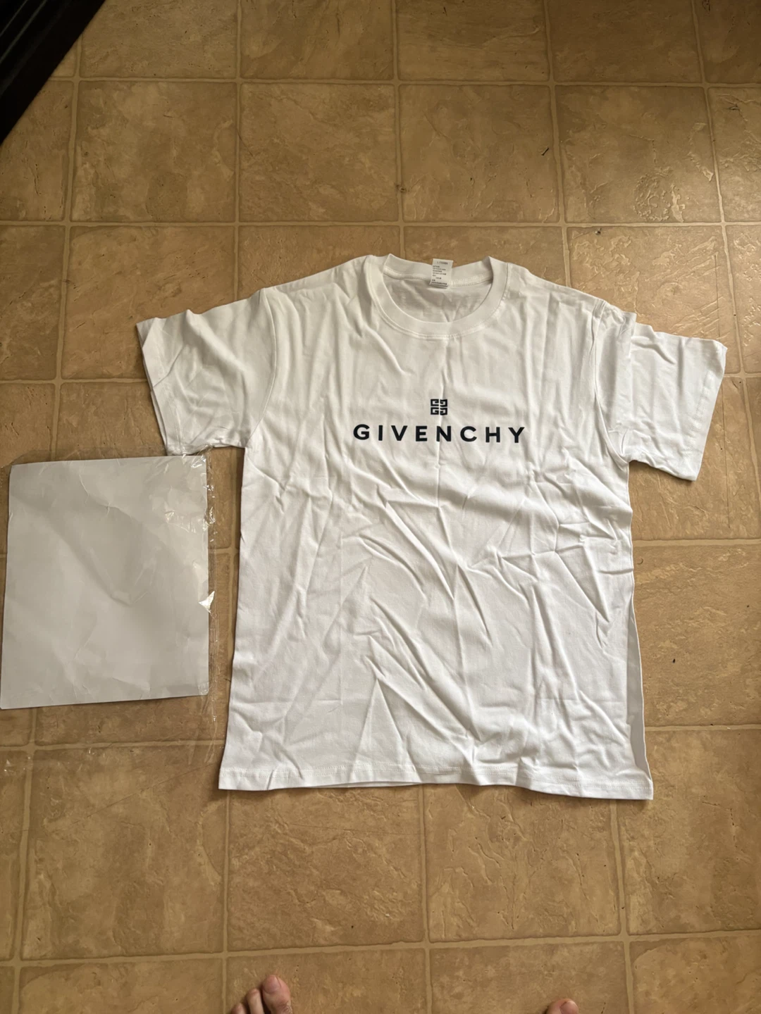 White Givenchy T-shirt - photo 2