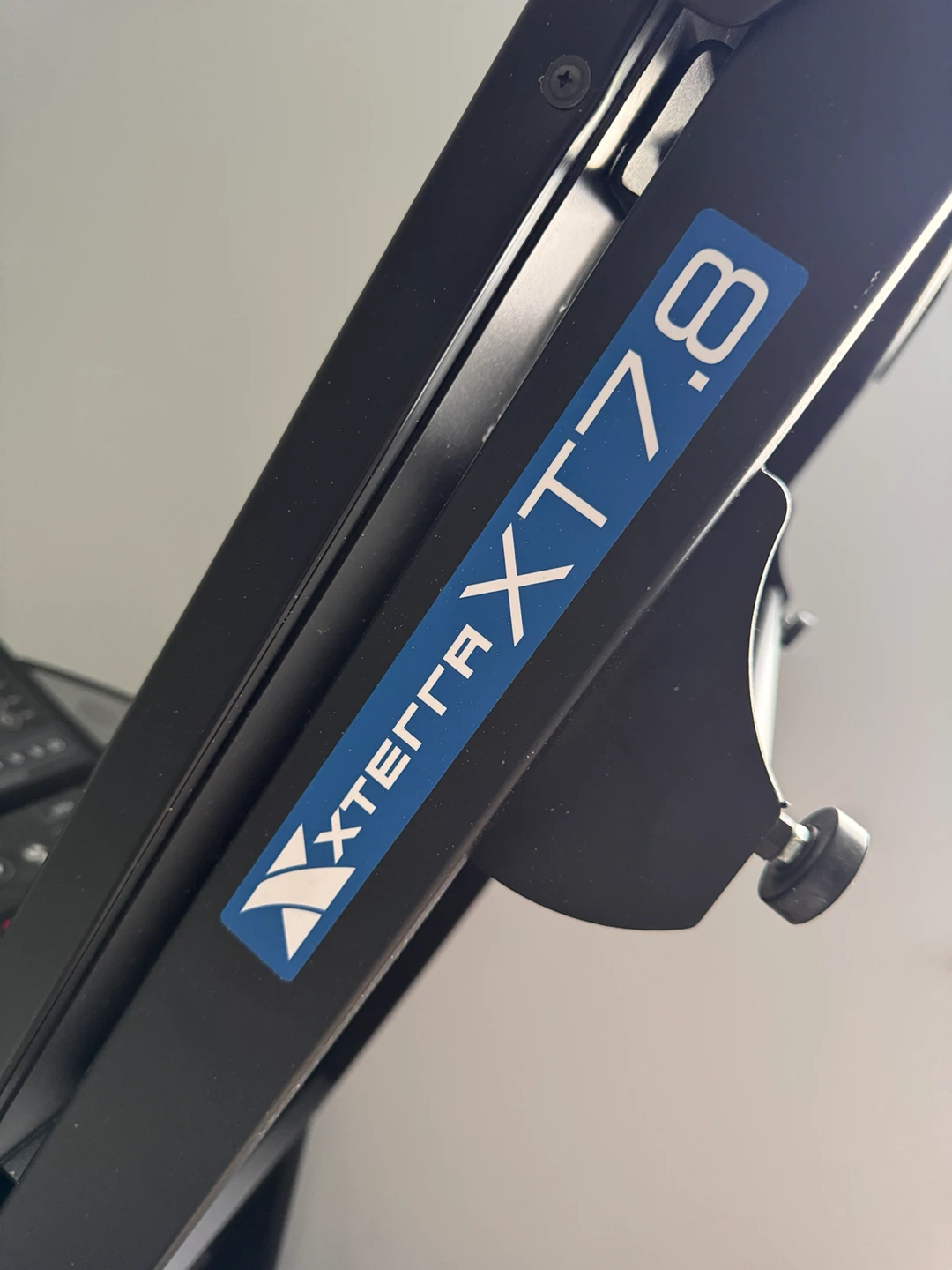 XTERRA XT7.8 Treadmill - photo 3
