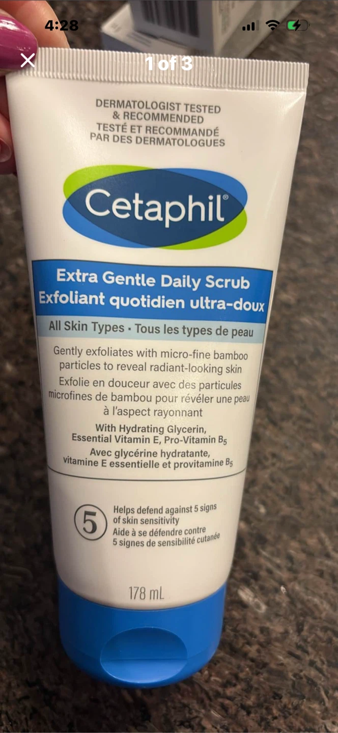 NEW Cetaphil Gentle Daily Scrub