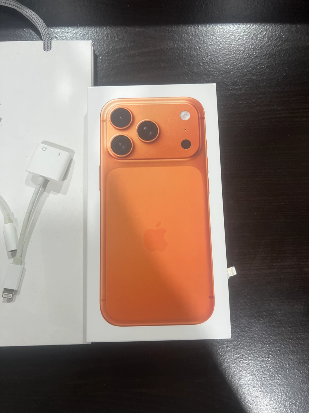 iPhone boxes and headphone jacks - photo 2
