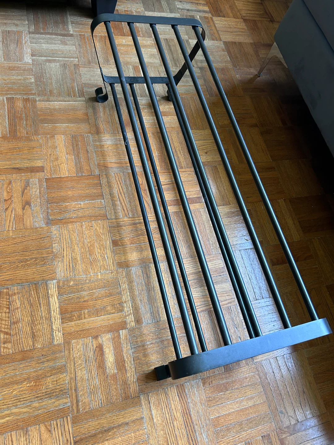 Black Metal show rack
