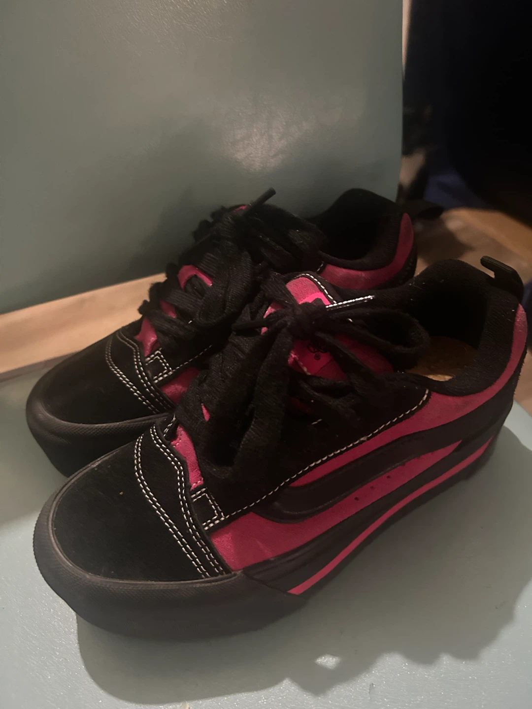 Vans Suede Skate Shoes Black Pink - photo 2