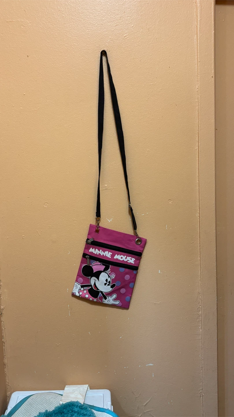 Minnie Mouse Crossbody Bag