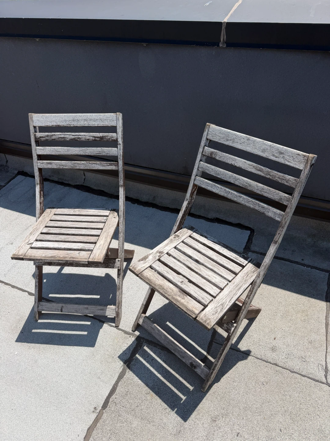 Set of Wooden Folding Chairs - photo 2