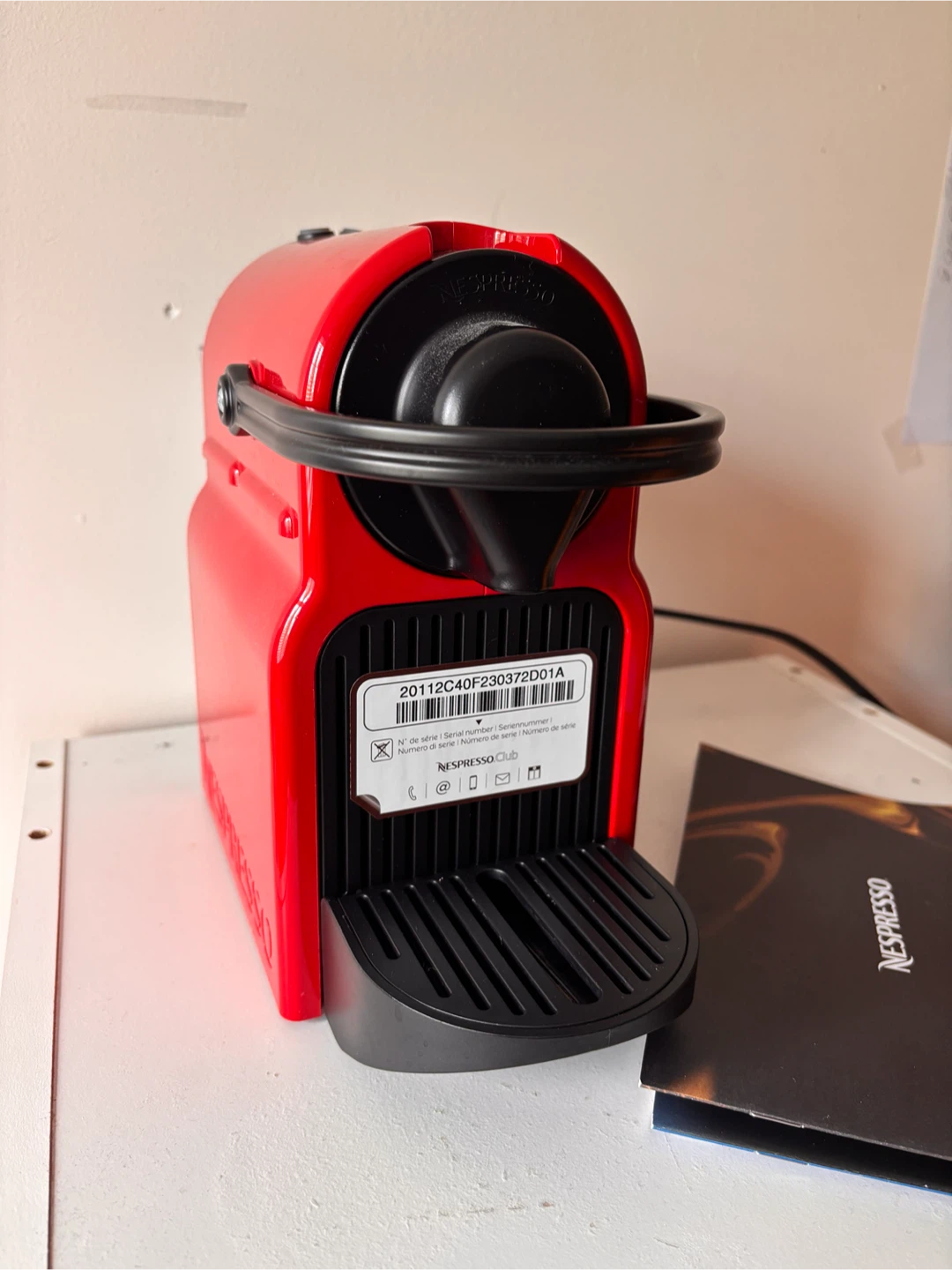 Nespresso Inissia Coffee Machine - photo 3
