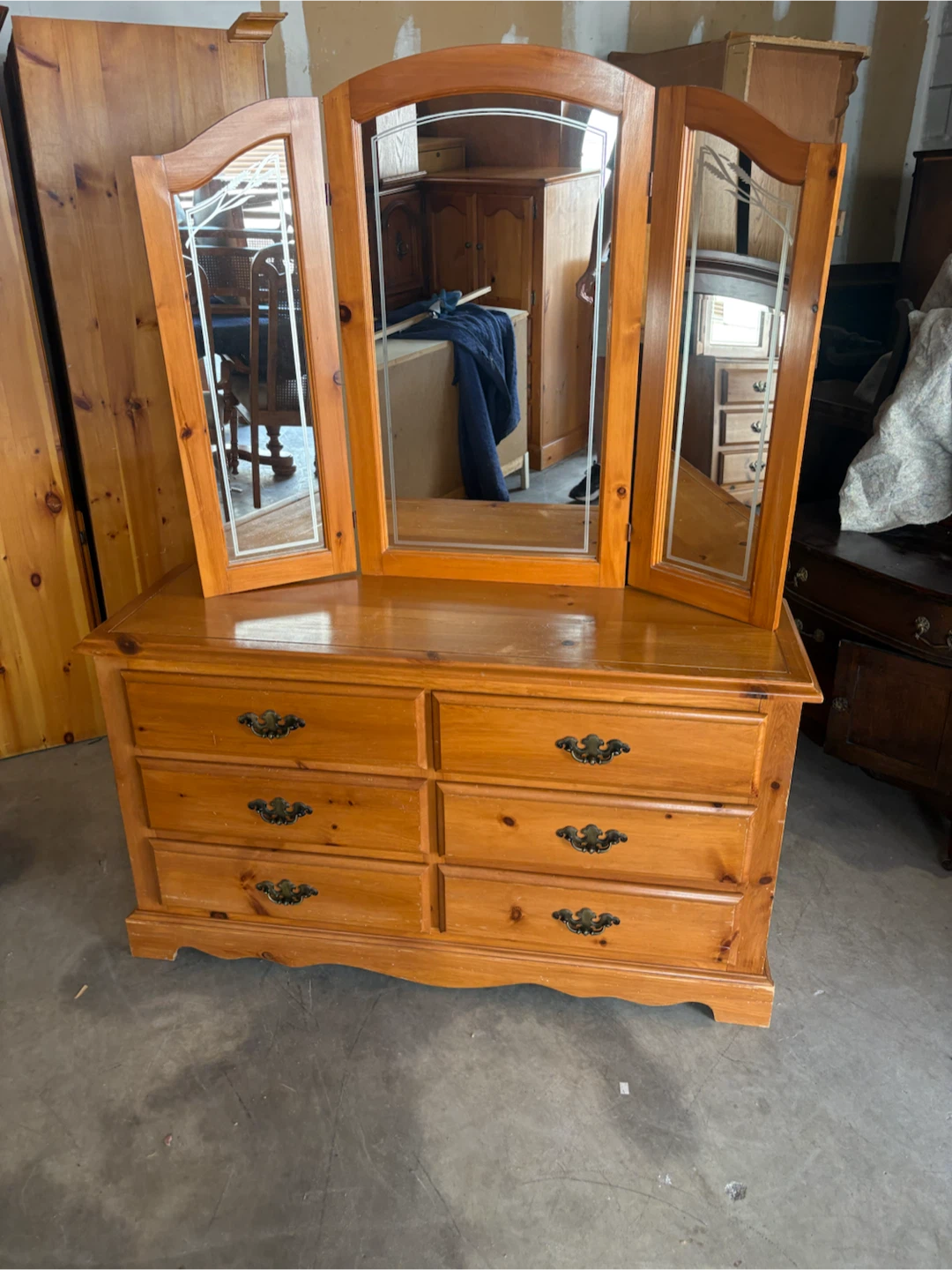 Free delivery used Pine Dresser with Tri-Fold Mirror - photo 3