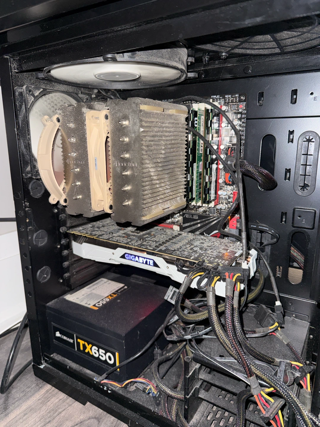 NVIDIA GeForce GTX 1080ti (11 GB) - photo 2