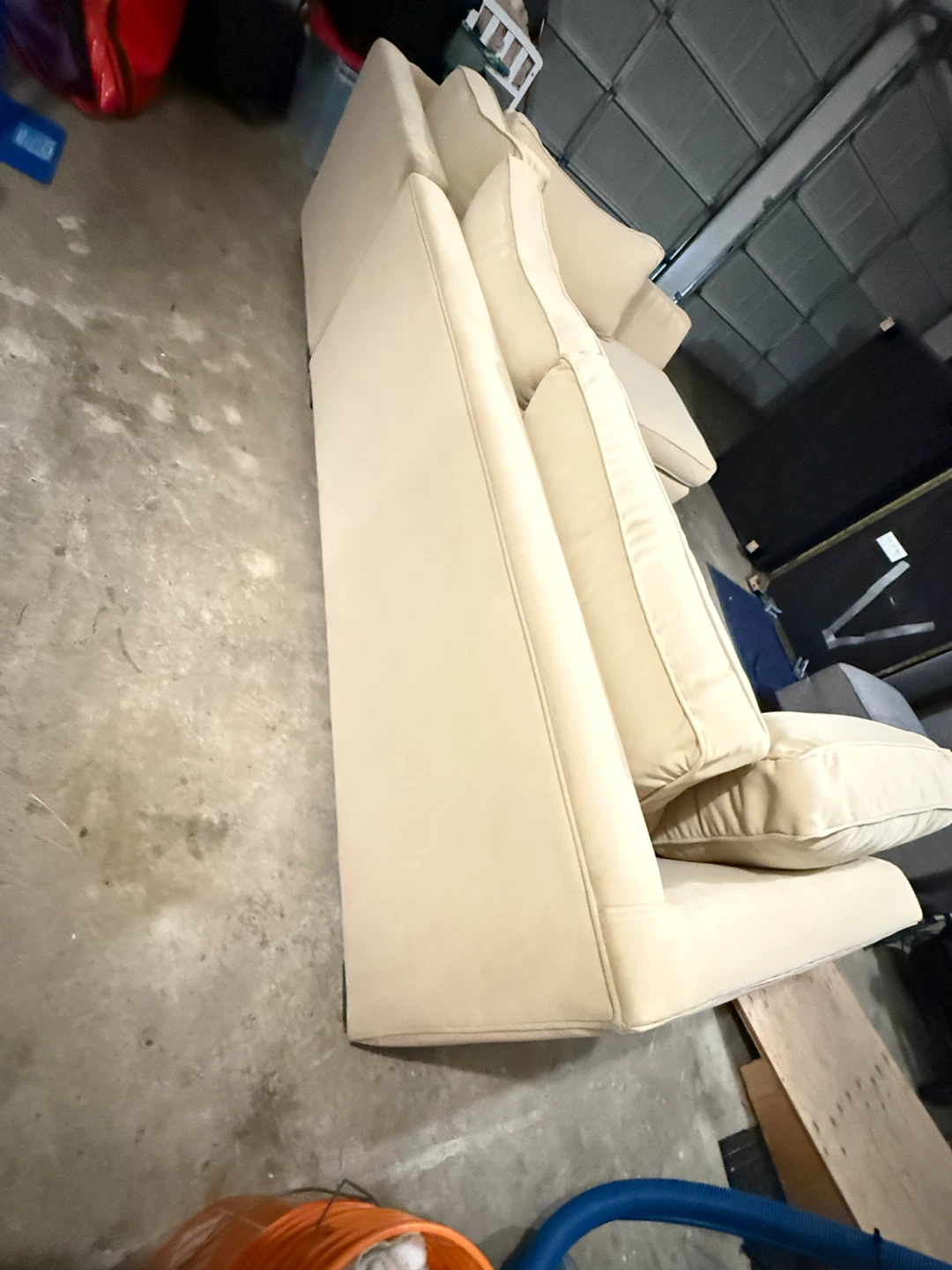 Cream Sectional Sofa - photo 5