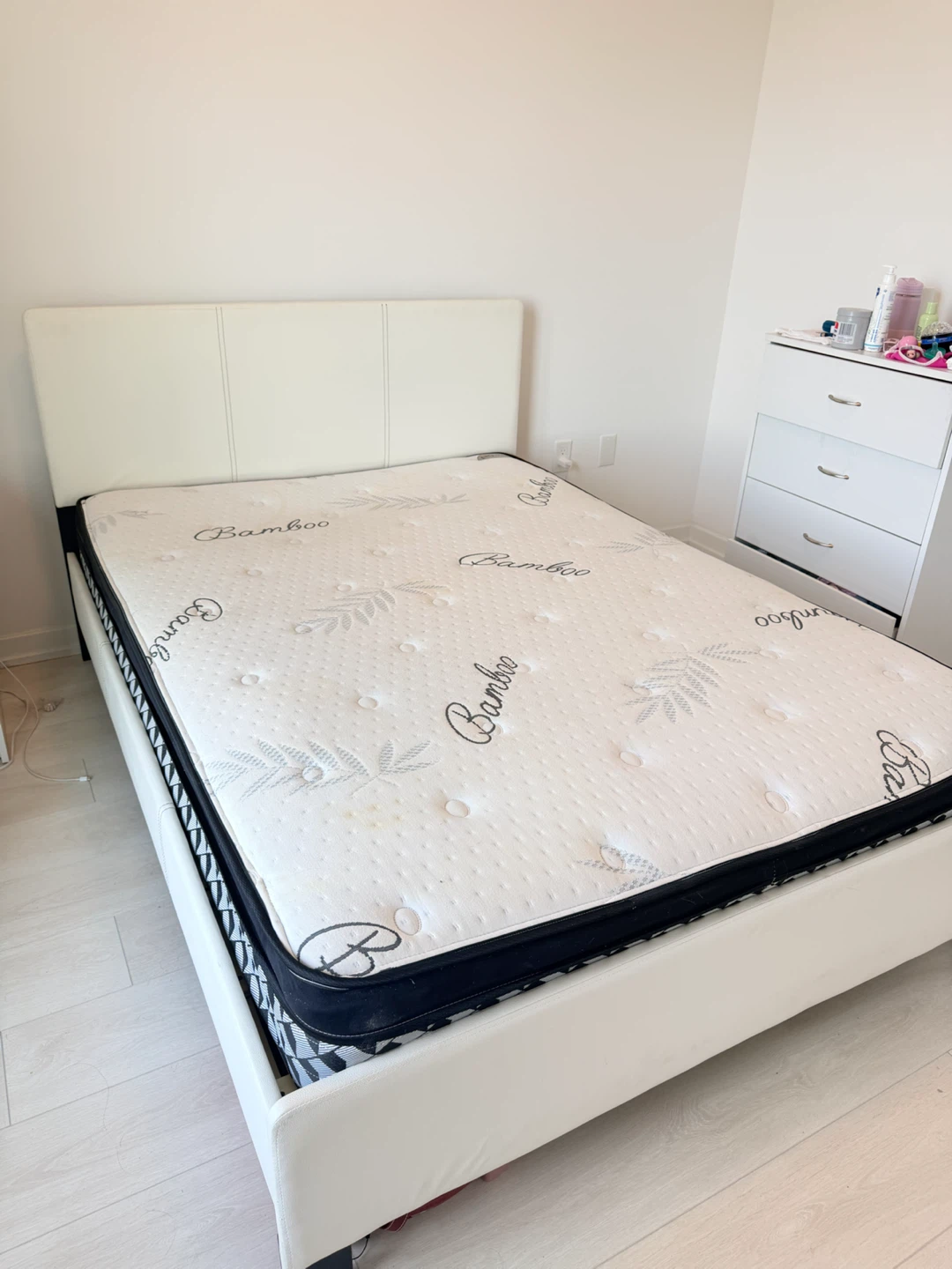 Full Size Bamboo Mattress and bed frame - photo 3