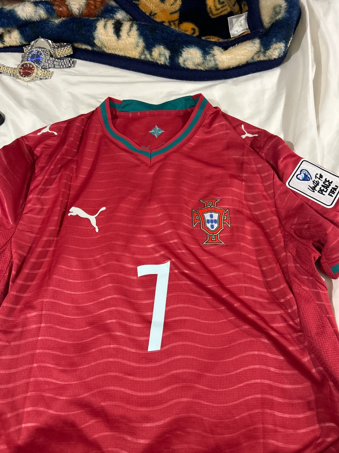Authentic Portugal Ronaldo jersey  come with bag and tag - photo 4