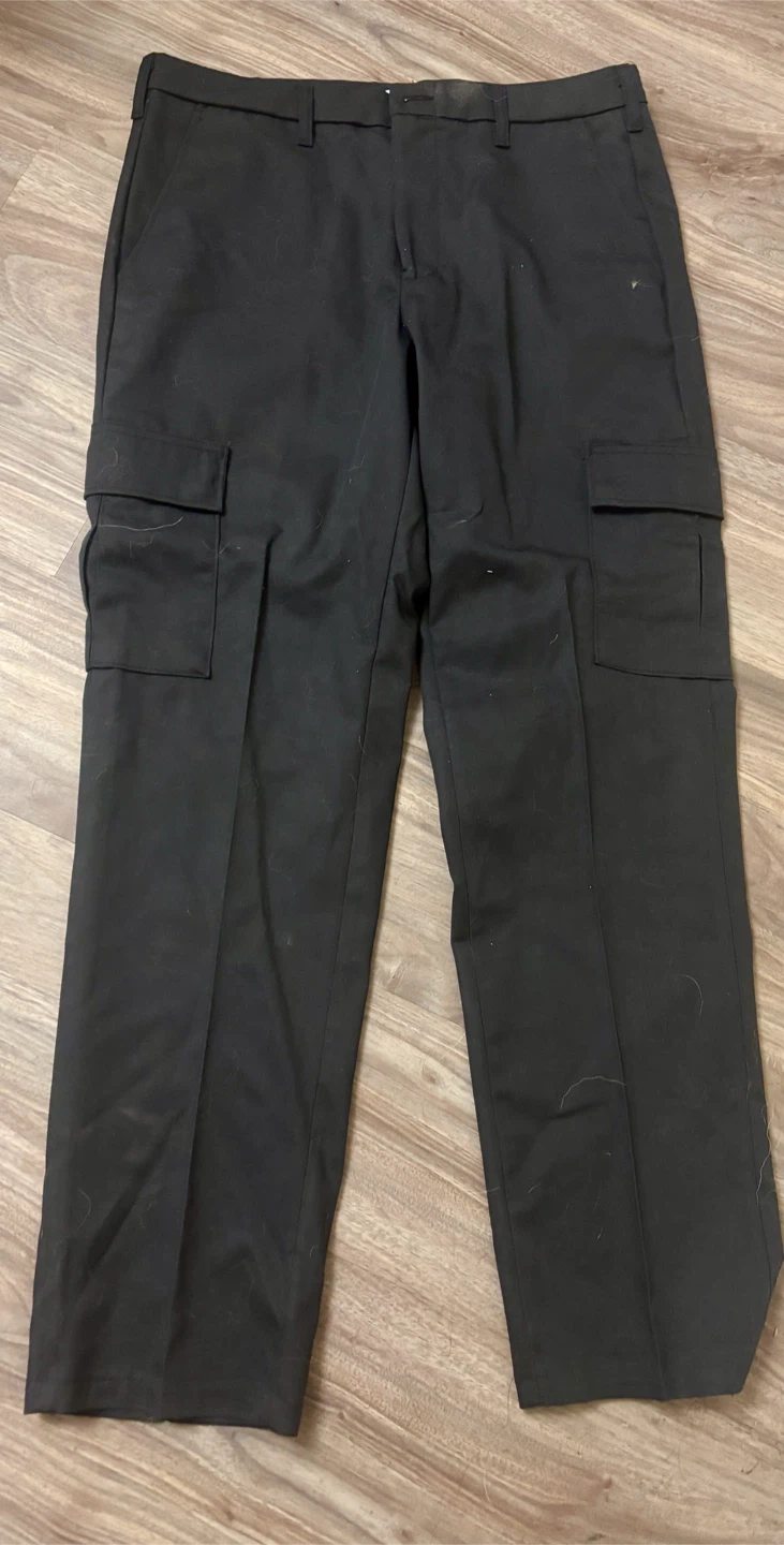 Canadian Linen & Uniform Service Black Cargo Pants