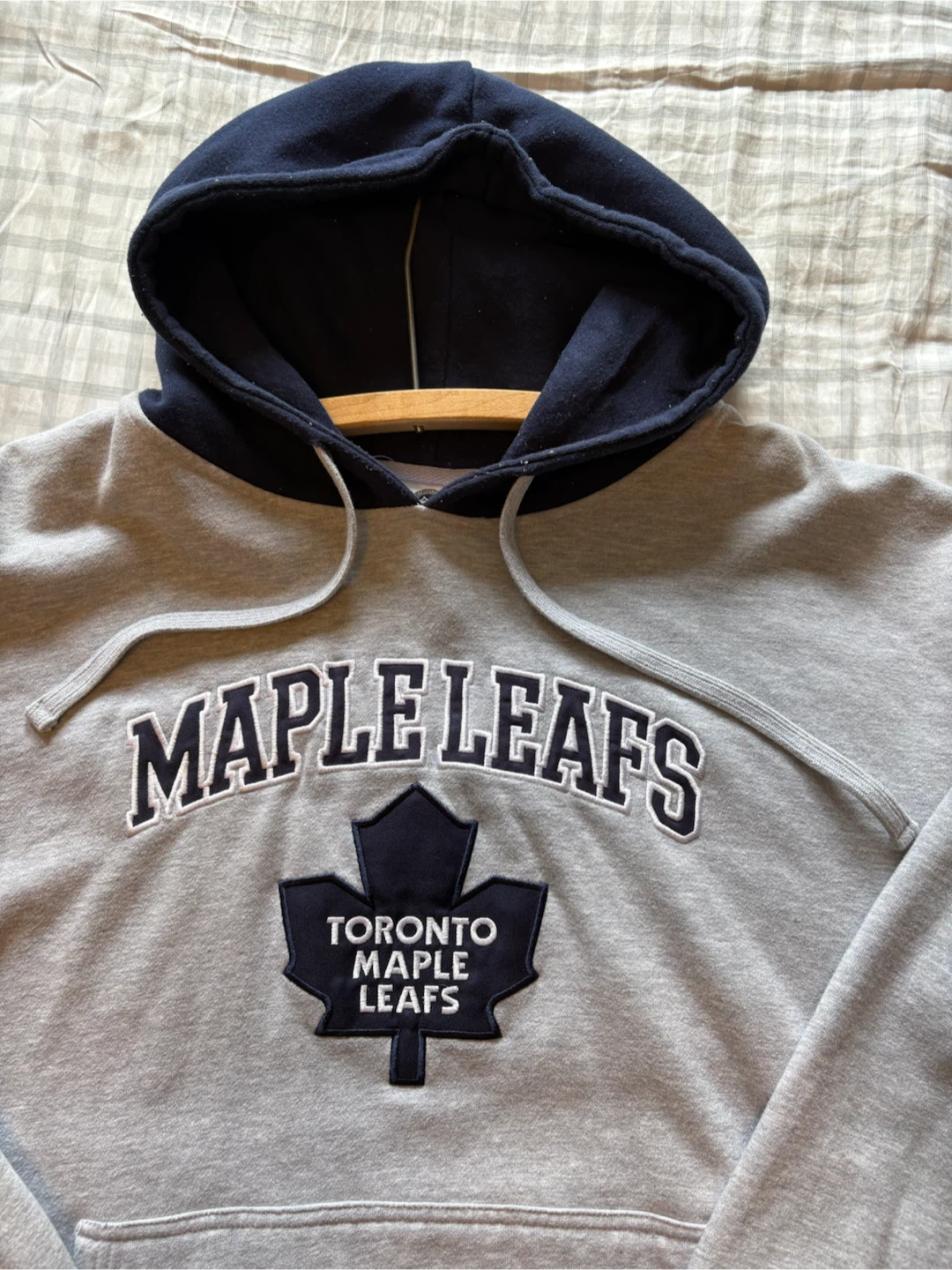 ✨✨Toronto Maple Leafs Hoodie 2XL - photo 2