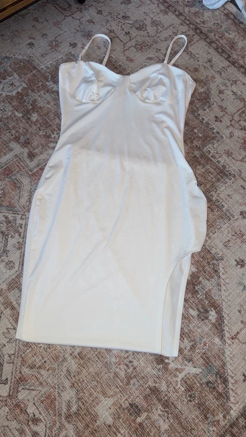 Bundle of Women's Clothing - photo 2