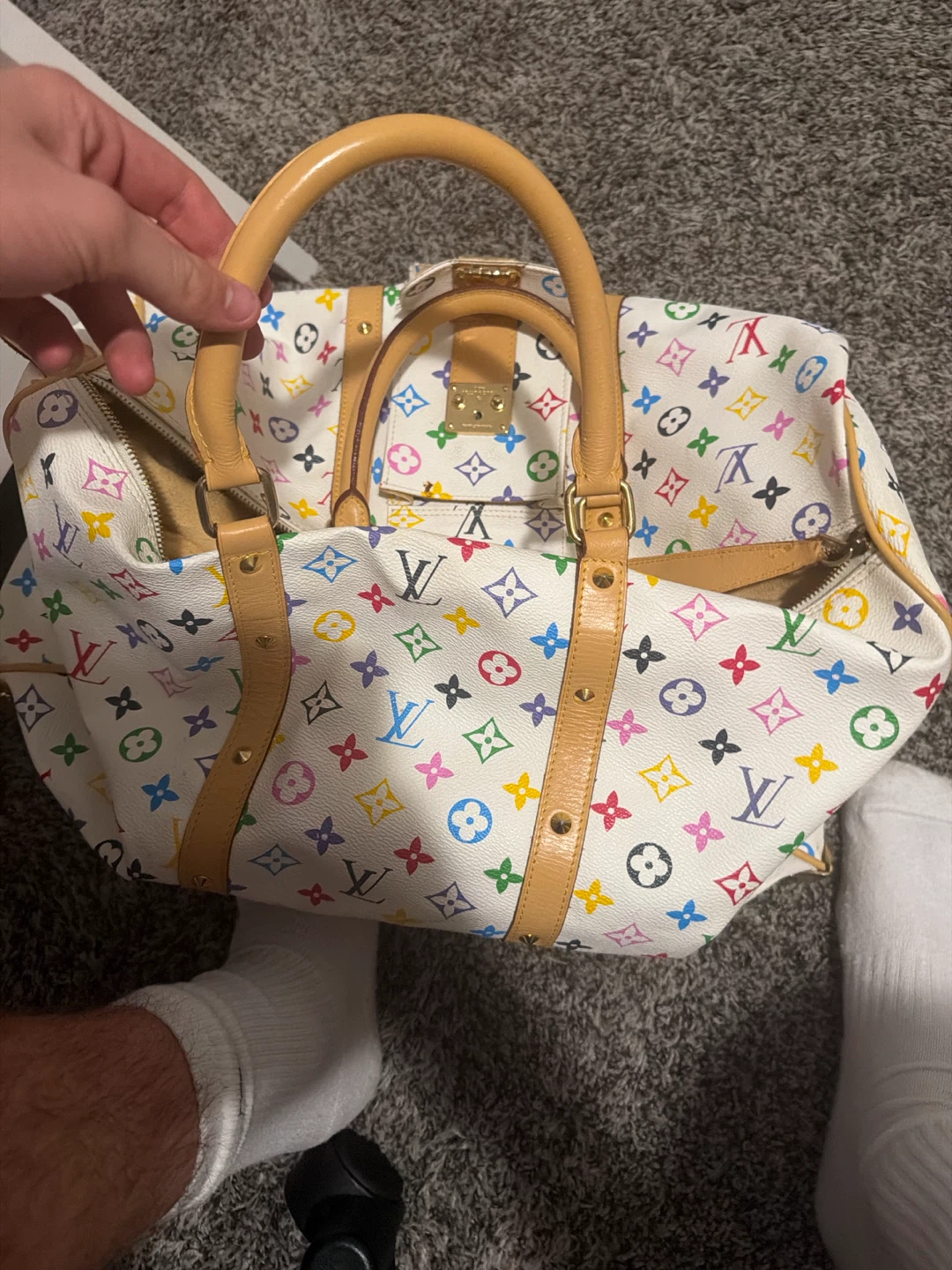 authentic lv bag zipper broken but fixable - photo 4