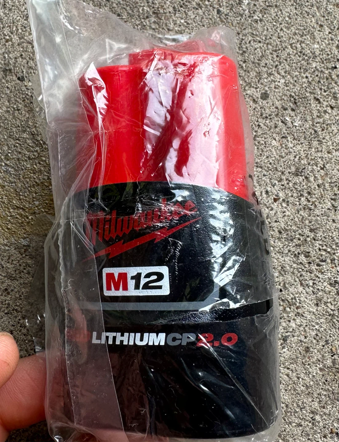 Milwaukee M12 2.0 Ah Lithium-Ion Battery