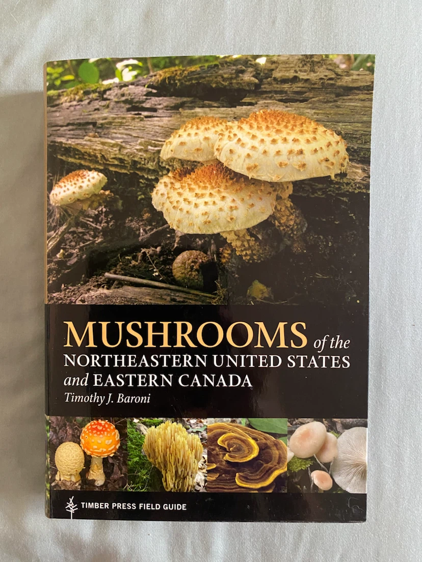 Mushrooms of Canada Field Guide