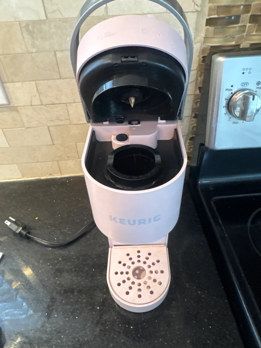 Keurig coffee machine - photo 2