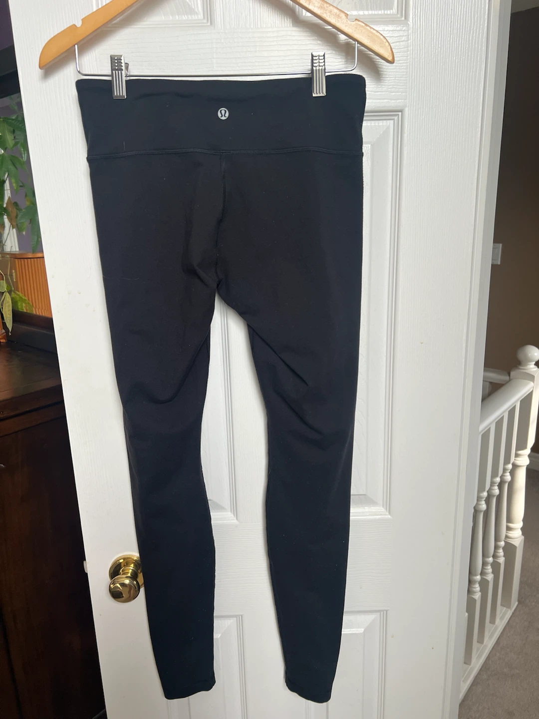 Size 8 full length black lulu leggings - photo 2