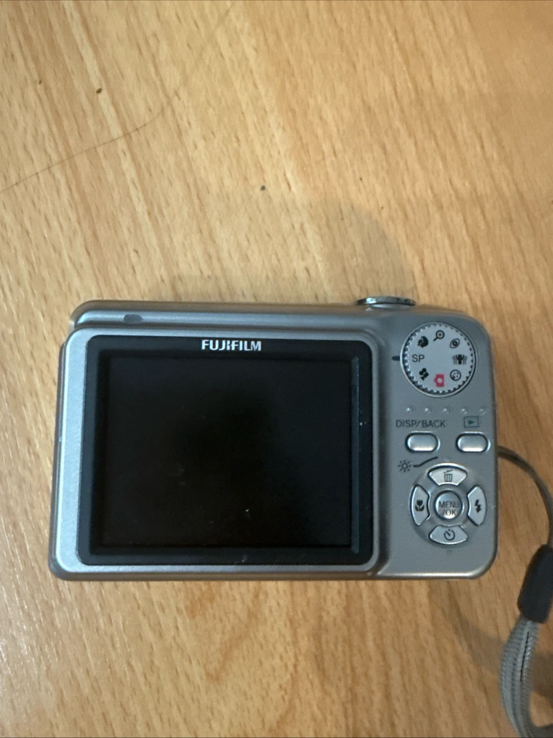 Fujifilm FinePix A900 Digital Camera - photo 5