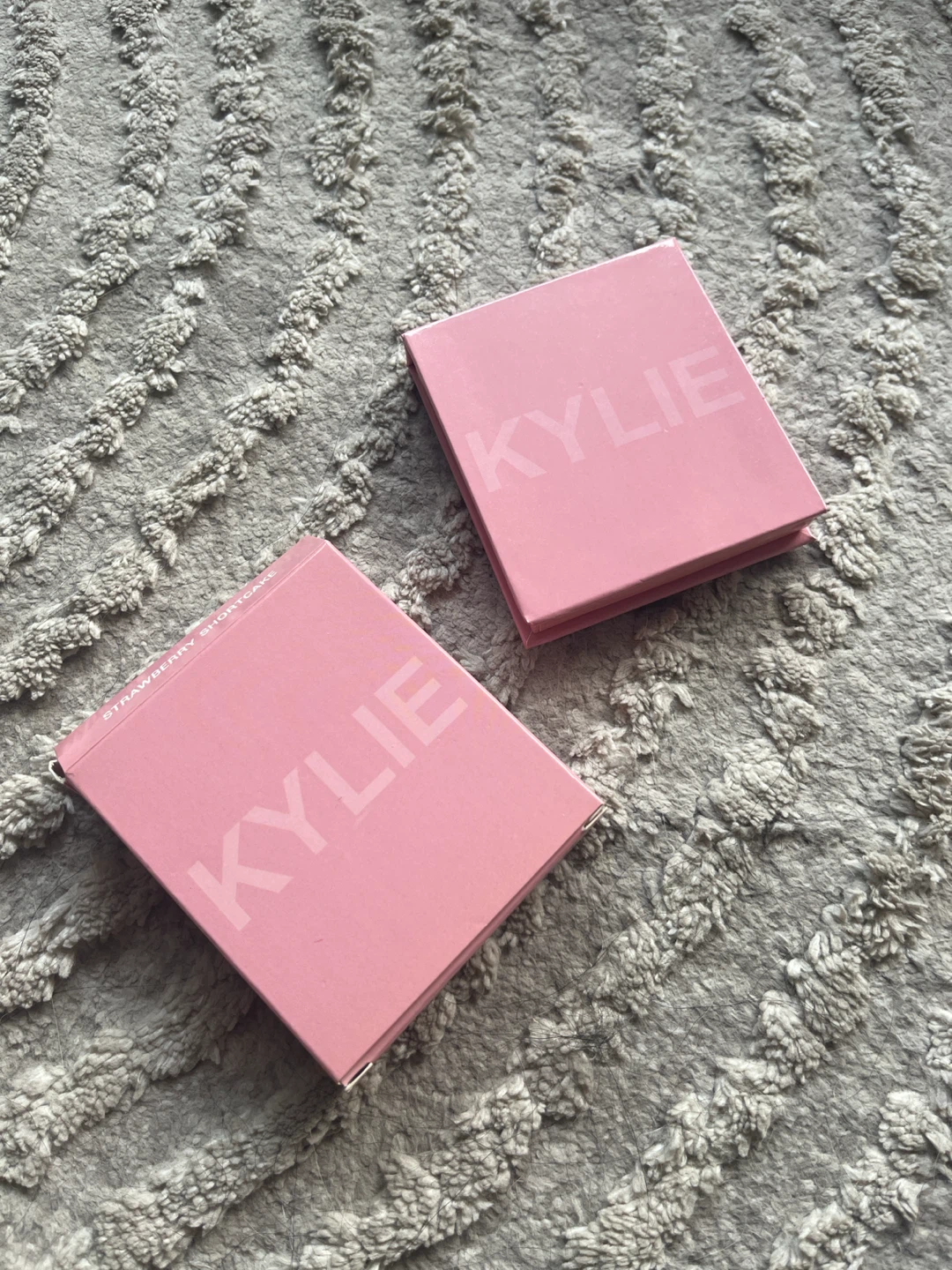 Kylie Cosmetics Strawberry Shortcake Highlighter