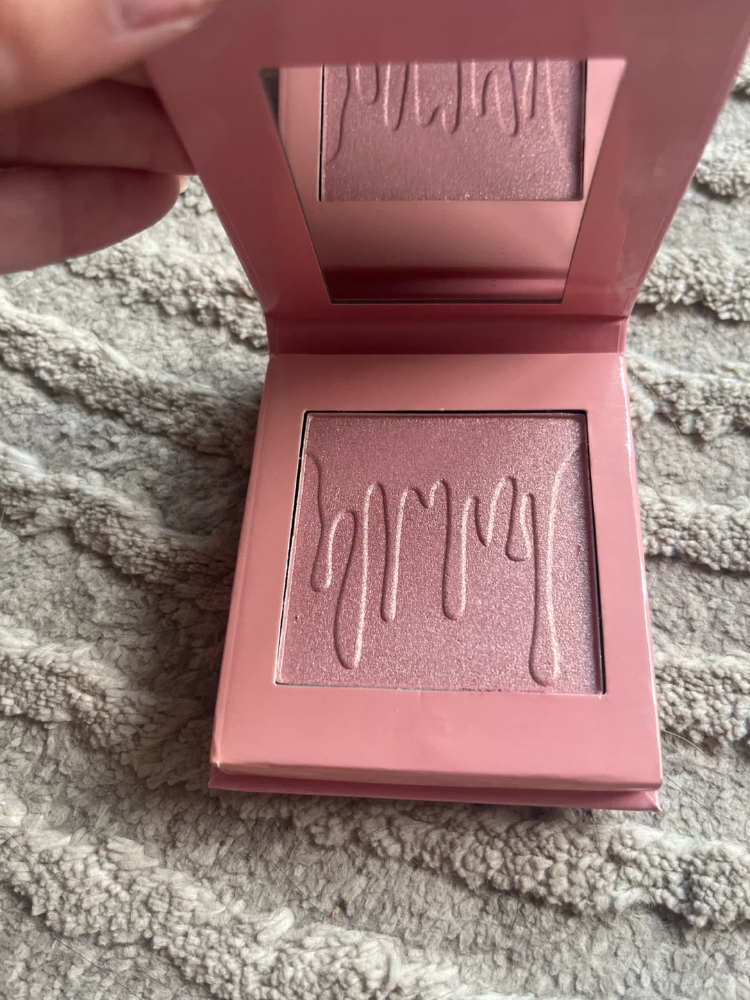 Kylie Cosmetics Strawberry Shortcake Highlighter - photo 2
