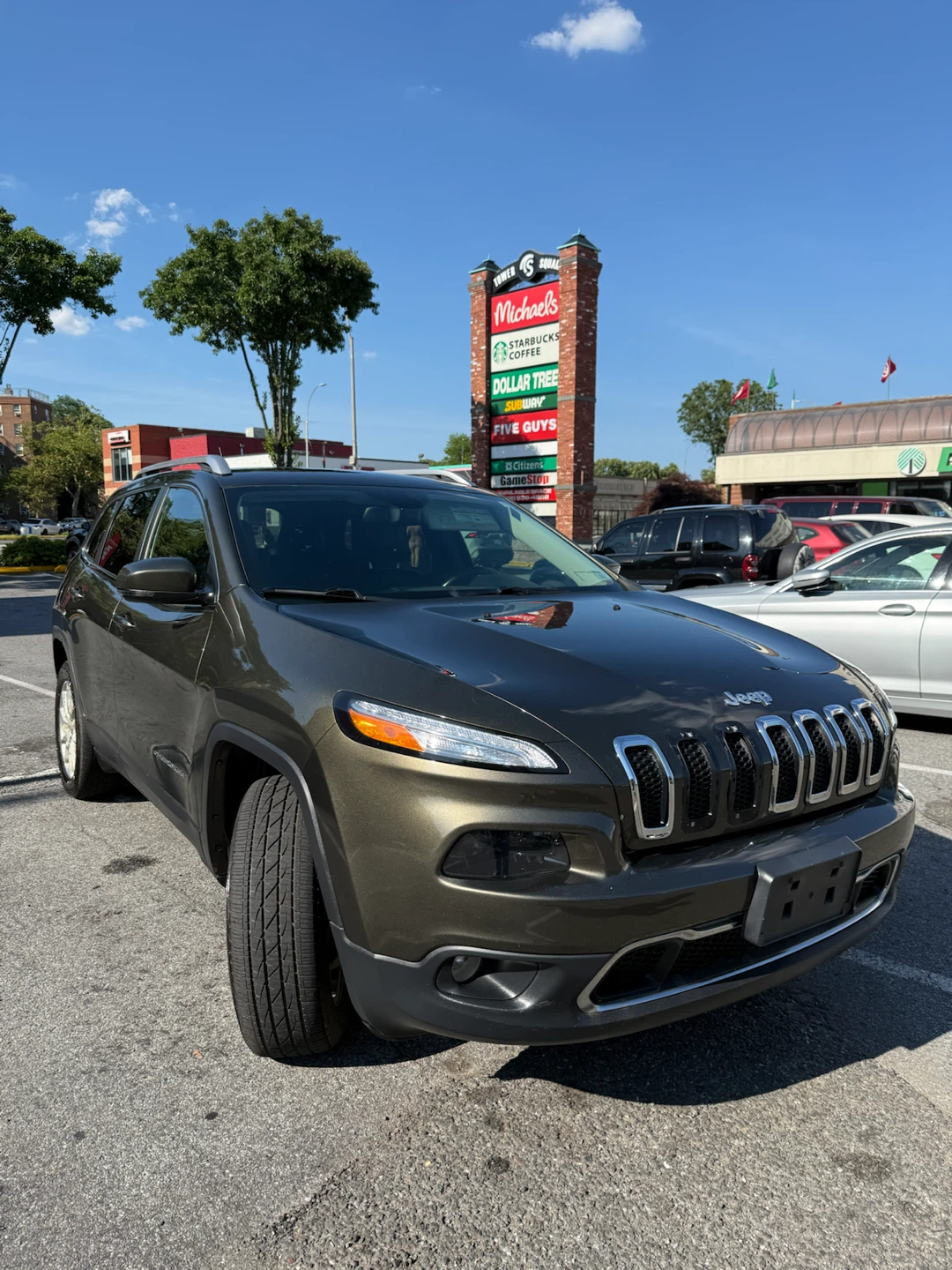 2015 Jeep Cherokee Limited 4x4 SUV - photo 2