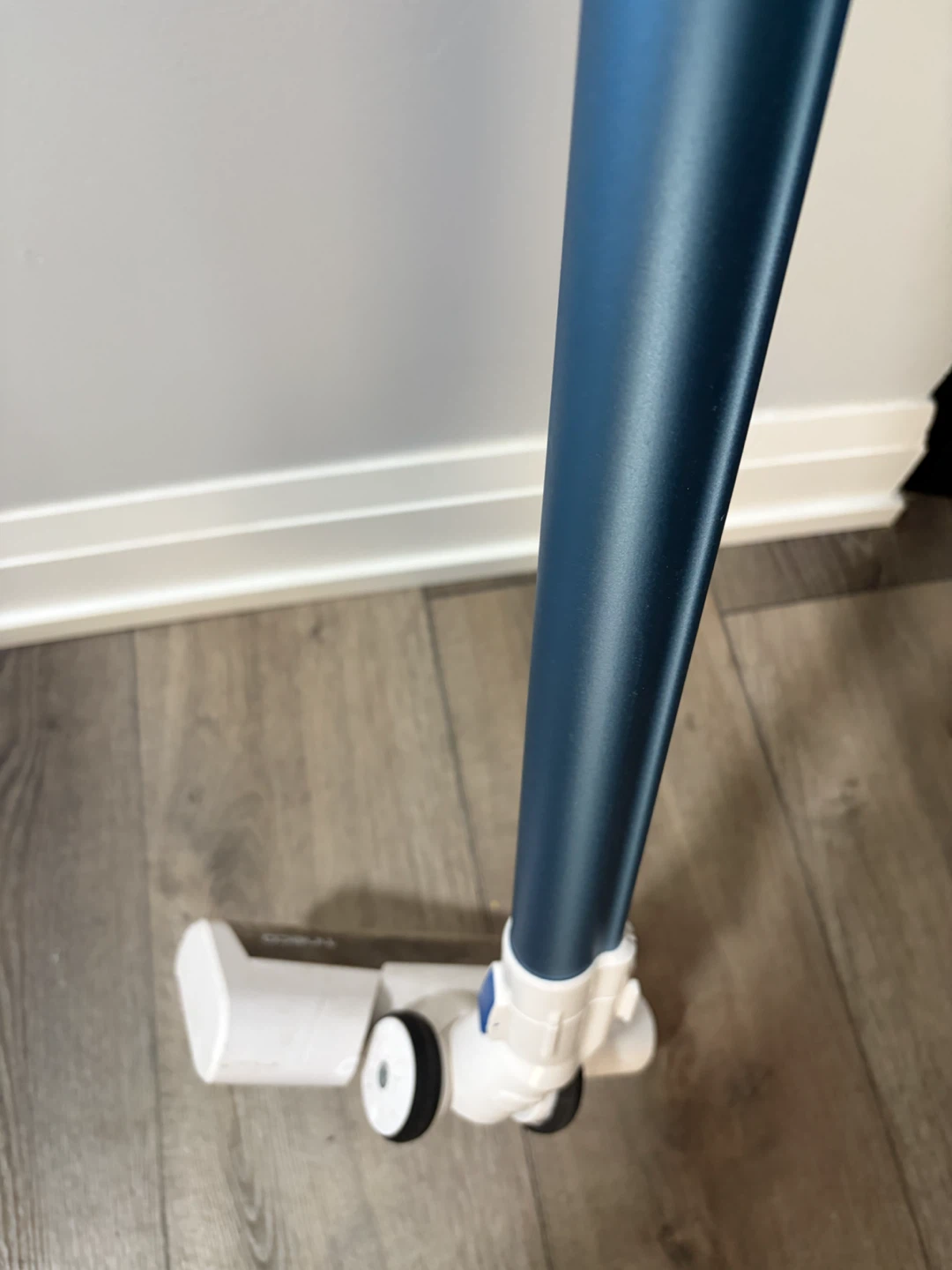 Tineco Cordless Vacuum Cleaner - photo 5