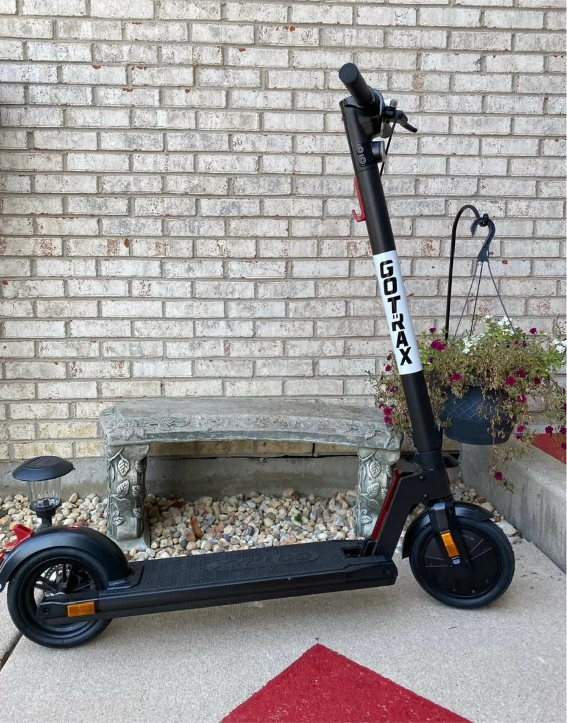 E scooter by Go Trax