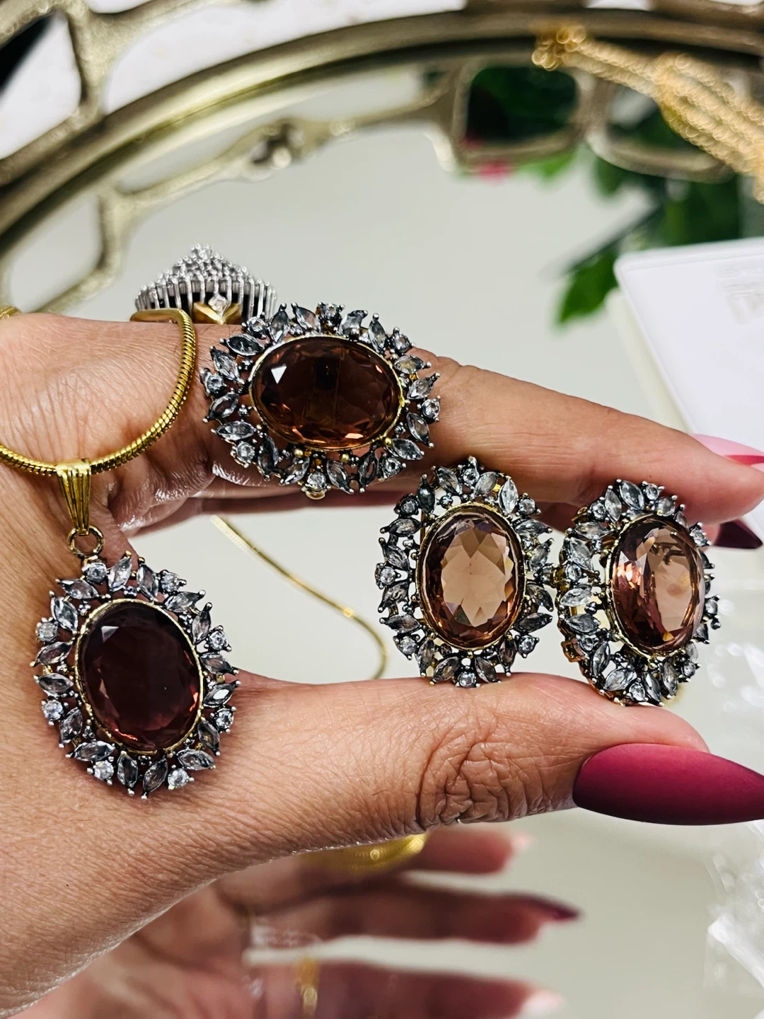 Jewelry Set - Oval Gemstones with Crystal Accents - photo 2