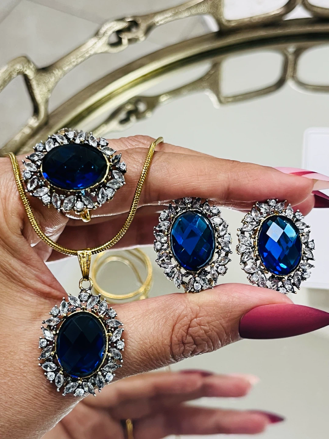 Jewelry Set - Oval Gemstones with Crystal Accents - photo 5