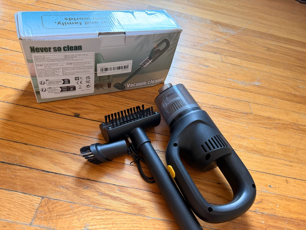 XC-106 Portable Cordless Vacuum Cleaner