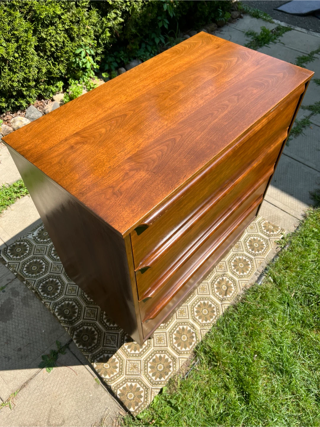MCM Walnut Dresser by Vic Art - photo 4