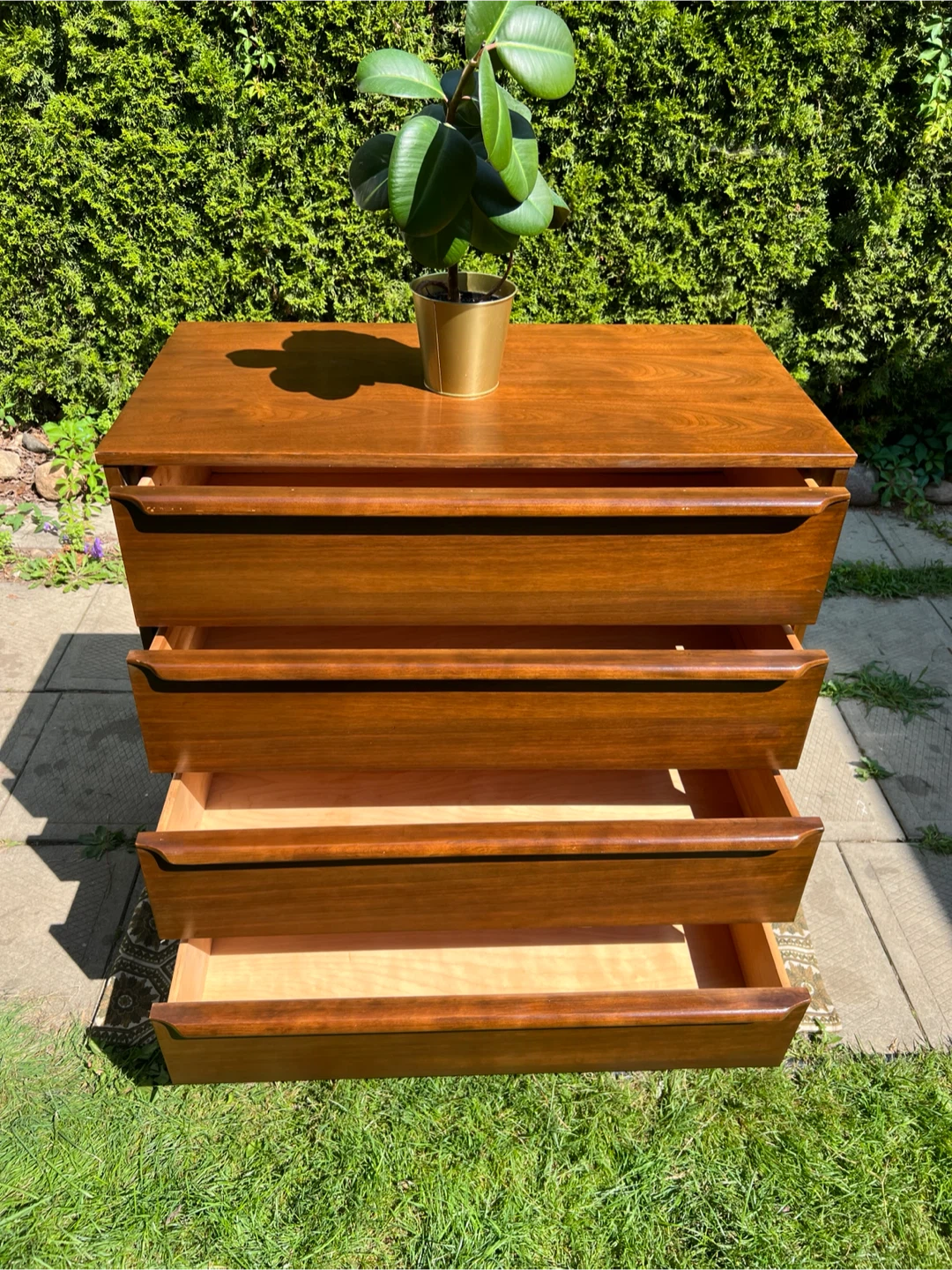 MCM Walnut Dresser by Vic Art - photo 5