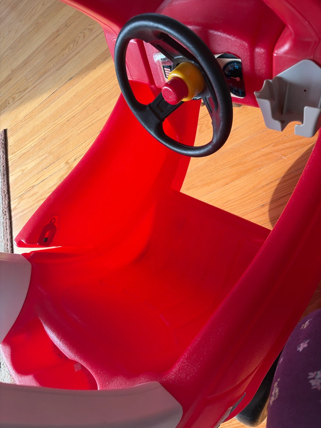 Little Tikes Cozy Coupe Fire Truck - photo 3