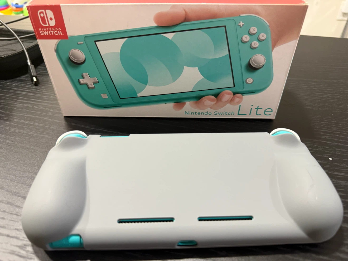 Nintendo switch lite - photo 3