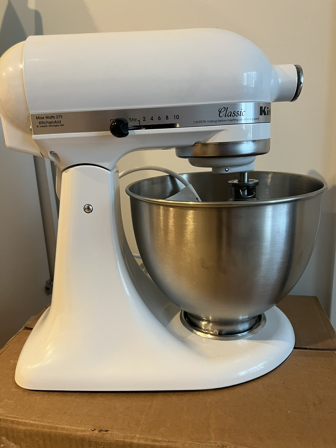 KitchenAid Classic Stand Mixer - White - photo 2