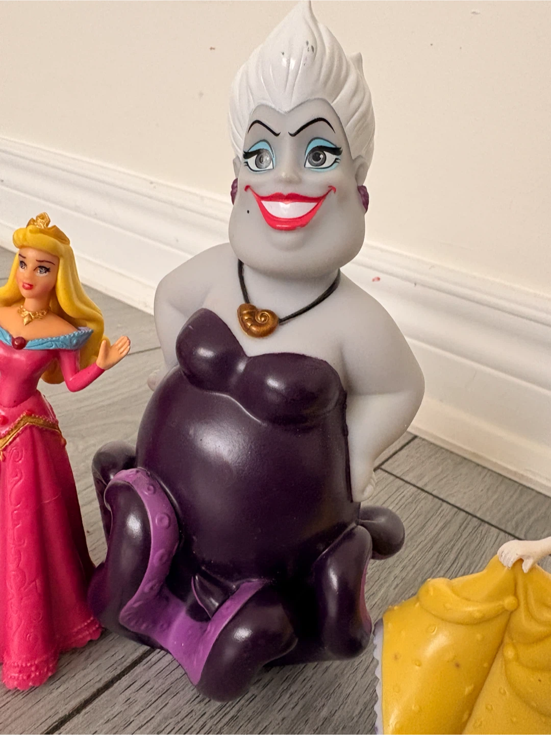 Disney Princess Dolls - Ursula, Aurora, Belle - photo 2