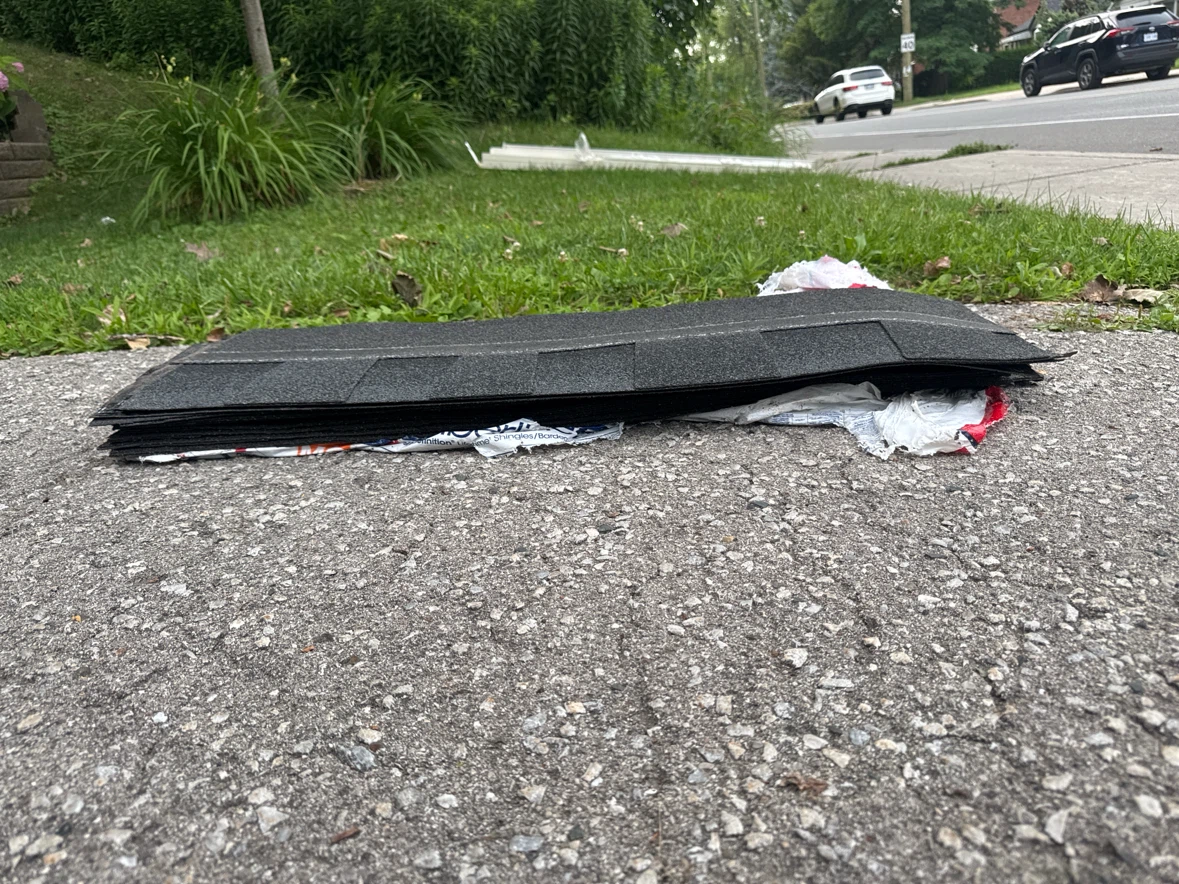 Bundle of Black Asphalt Shingles - photo 2
